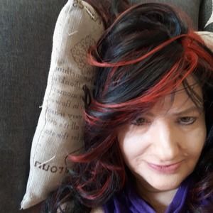 Meet your Posher, Lori